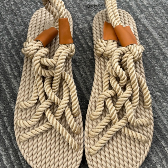 Stylish Tan Rope Sandals - Picture 3 of 4
